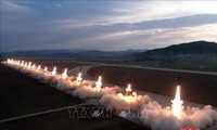 朝鮮、短距離弾道ミサイルを複数発射 日本のEEZ外に落下か