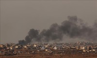 ガザ30回空爆、80人超死亡 イスラエル停戦交渉再開へ