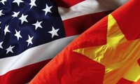 米国務長官 ベトナムとの国交樹立30周年に祝意