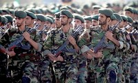 イランの反政府デモと治安部隊が衝突、死者70人以上 至近距離銃撃、弾圧強化か