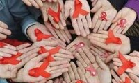 Vietnam marks World AIDS Day with National Month of Action