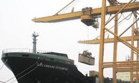 Quang  Ninh Port starts 1st working day in 2012