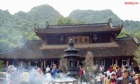 香迹寺庙会在河内市美德县香山乡举行