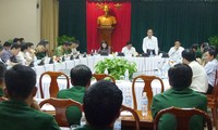 越南国会国防安全委员会召开扩大会议，审查一些法律草案