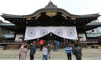 日本内阁阁僚参拜靖国神社