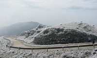 姆山旅游节在谅山省举行