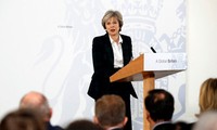 英国首相公布“英国脱欧路线图”