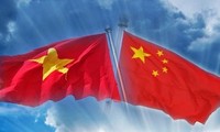 越南和中国领导人互致新年贺信