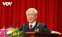  越共中央总书记阮富仲：建党整党任务是重要的要求并与党和民族的发展密不可分