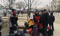 大部分旅乌越南人已经撤离到邻国