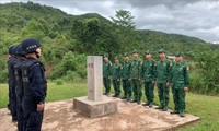 越南奠边省边防部队阿巴寨边防哨所与中国云南省江城边境管理大队曲水边界派出所开展边境联合巡逻行动