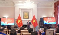 越南驻美国大使馆举行越南南方解放、国家统一50周年纪念活动