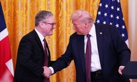 英国成为首个与美国达成贸易协议的国家