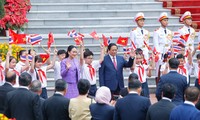 组图：范明政主持仪式，欢迎泰国总理对越南正式访问