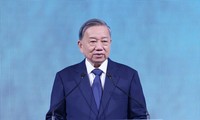 力争越韩贸易额2025年达到1000亿美元