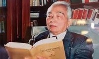 Karya “Mempersenjatai massa revolusioner, membangun tentara rakyat”  ciptaan Jenderal Vo Nguyen Giap diperkenalkan di Italia