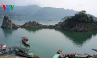 Langit bumi Thung Nai - "Teluk Halong di atas gunung"