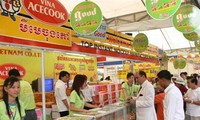 Pembukaan Pekan Raya Perdagangan Internasional Vietnam – Kamboja 2012