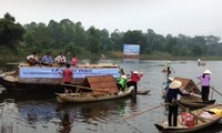 Pasar terapung Nam Bo di tengah-tengah ibukota Hanoi