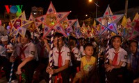 Banyak aktivitas yang bermakna untuk anak-anak sehubungan dengan Festival Medio Musim Rontok