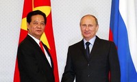 Pemimpin Vietnam dan Federasi Rusia tukar-menukar surat ucapan selamat sehubungan dengan peringatan ultah ke-65 penggalangan hubungan diplomatik bilateral