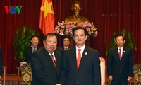 PM Nguyen Tan Dung menerima delegasi-delegasi internasional