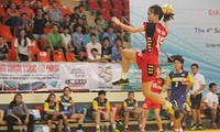 Vietnam menjadi juara putra dan juara putri dalam turnamen bola tangan Asia Tenggara 2015