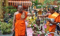 Hari Raya Tahun Baru Chol Chnam Thmay dari warga etnis minoritas Khmer