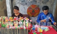 Les fabricants de jouets traditionnels sont à la fête à Hanoi