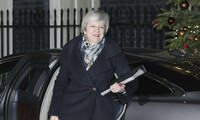 Brexit: Theresa May remporte le vote de défiance organisé contre elle