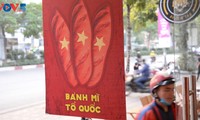 Le “banh mi Tô quôc”, une façon de manifester son patriotisme