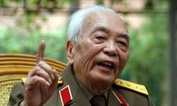 Die Welt verabschiedet General Vo Nguyen Giap