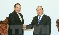 Premierminister Nguyen Xuan Phuc trifft den Präsidenten von Prensa Latina