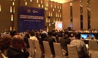 Förderung der Dialoge innerhalb der APEC zur Entwicklung der Arbeitskräfte