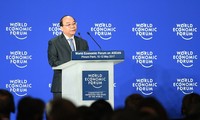 Premierminister Nguyen Xuan Phuc hält Rede bei Eröffnungsfeier des WEF ASEAN 2017