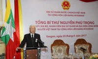 KPV-Generalsekretär Nguyen Phu Trong besucht die vietnamesische Botschaft in Myanmar