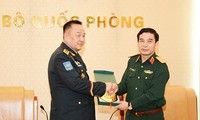 Phan Van Giang empfängt den Generalstabchef der Streitskräfte Mongolei