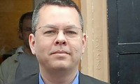 Die Türkei lässt den in der Türkei festgehaltenen US-Pastor Andrew Brunson frei