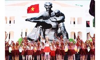 Kunstprogramm über Präsident Ho Chi Minh 