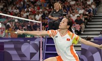 Badmintonspielerin Nguyen Thuy Linh gewinnt das erste Spiel bei Olympischen Spielen