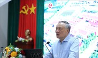 Vizepremierminister Nguyen Hoa Binh besucht Dak Lak