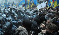 Demonstration in der Ukraine gegen Abbruch des Assoziationsvertrags mit der EU