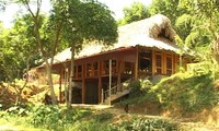 Pfahlhaus der Volksgruppe Tay in Ha Giang