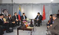 Vizepremierminister Pham Binh Minh trifft Venezuelas Präsident und Iraks Außenminister