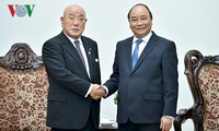 Premierminister Nguyen Xuan Phuc trifft Sonderberater des japanischen Kabinetts