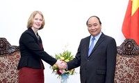 Premierminister Nguyen Xuan Phuc empfängt Botschafter aus Neuseeland und Slowenien