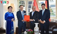 Premierminister Nguyen Xuan Phuc beginnt seinen Deutschlandbesuch beim G20-Gipfel