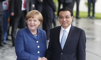 Chinas Premierminister Li Keqiang besucht offiziell Deutschland