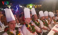 Bekannte Köche aus neun Ländern beteiligen sich am Kochwettbewerb in Hoi An