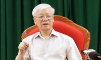 KPV-Generalsekretär, Staatspräsident Nguyen Phu Trong leitet Sitzung der führenden Politiker